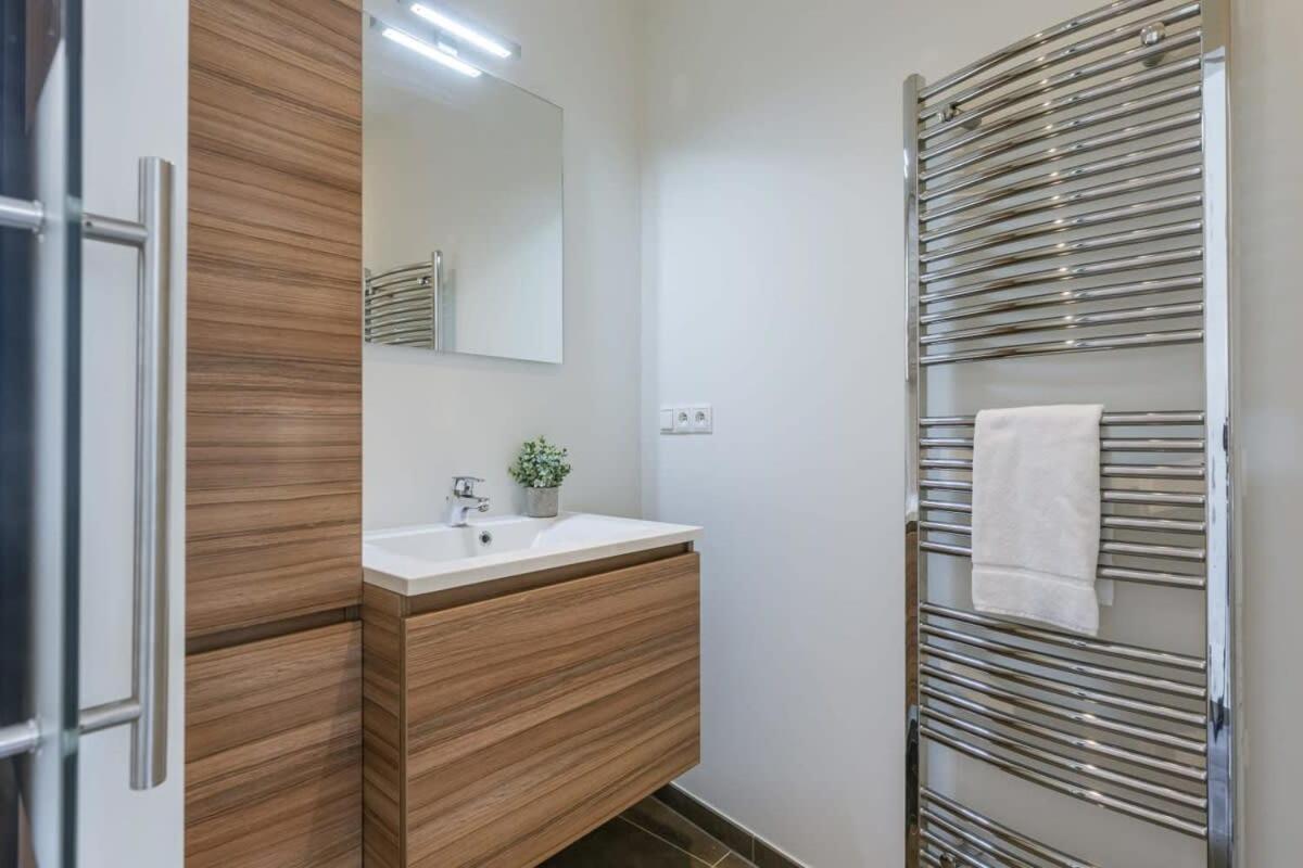 Pleasant Apartment Near The Center Of Гент Екстер'єр фото